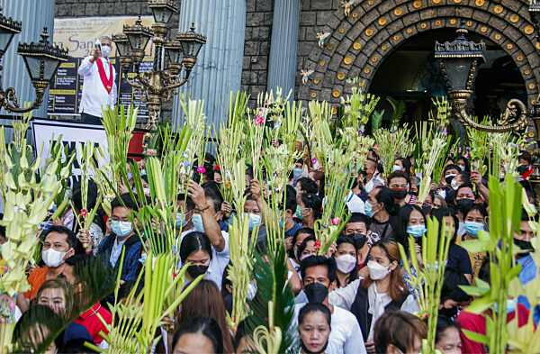 Philippines: Catholic Church Commemorates the Palm Sunday