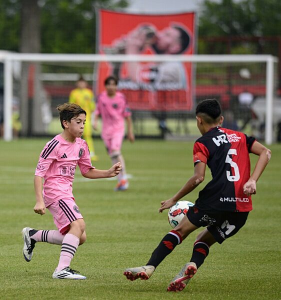Messi Jr. spielt bei Fußballcup in Argentinien