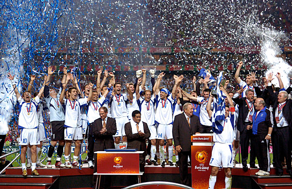 Griechenland gewinnt Fußball-EM 2004