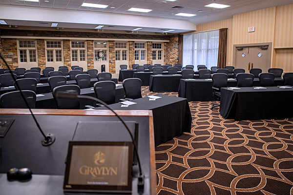 Hotel  THE  GRAYLYN  ESTATE
Base Camp in North Carolina Winston-Salem
Quartier der Deutschen Fussball Nationalmannschaft
bei der Fussball WM 2026 in USA in Winston-Salem