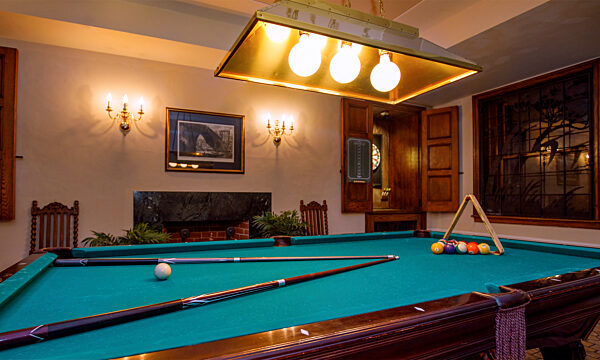 Hotel  THE  GRAYLYN  ESTATE
Base Camp in North Carolina Winston-Salem
Quartier der Deutschen Fussball Nationalmannschaft
bei der Fussball WM 2026 in USA in Winston-Salem