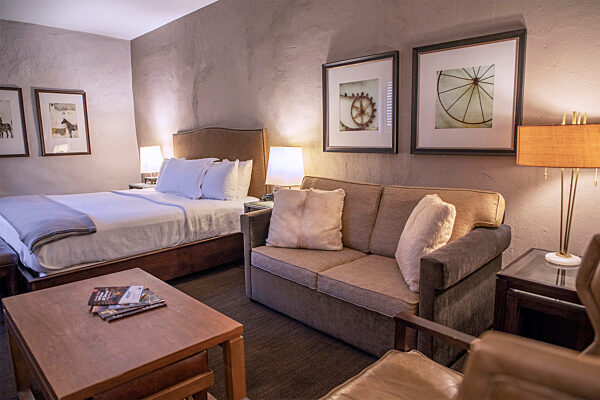 Hotel  THE  GRAYLYN  ESTATE
Base Camp in North Carolina Winston-Salem
Quartier der Deutschen Fussball Nationalmannschaft
bei der Fussball WM 2026 in USA in Winston-Salem