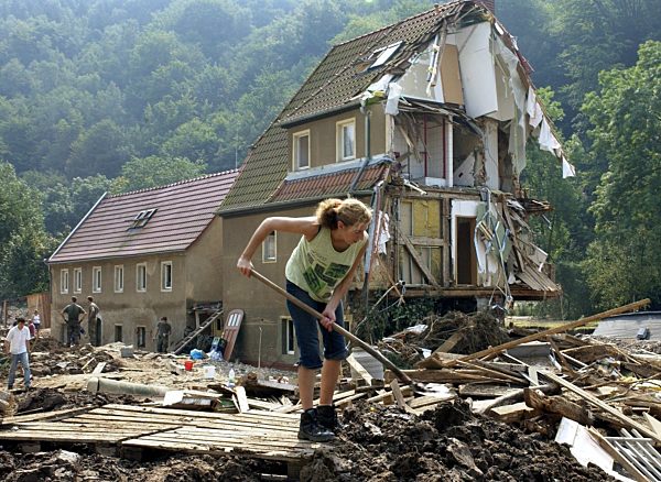 Hochwasser: Sachschäden gehen wohl in die Milliarden