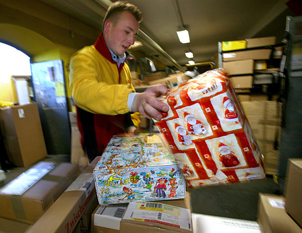 Paketzustellung vor Weihnachten