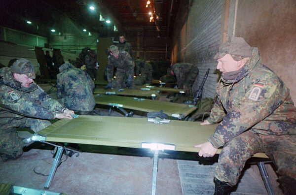 Deutsche IFOR-Soldaten 1996 in Bosnien-Herzegowina