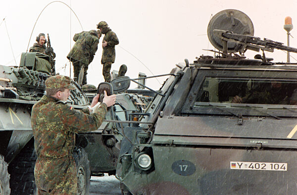 Deutsche IFOR-Soldaten 1996 in Bosnien-Herzegowina
