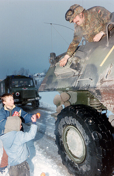 Deutsche IFOR-Soldaten 1996 in Bosnien-Herzegowina