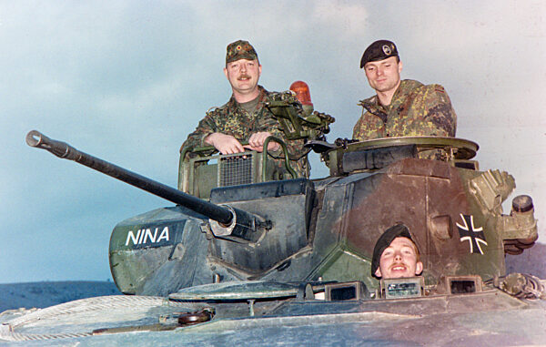 Deutsche IFOR-Soldaten 1996 in Bosnien-Herzegowina