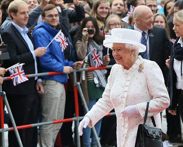 Britische Queen besucht Deutschland