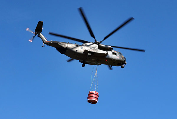 Situation bei Waldbrand bleibt brenzlig