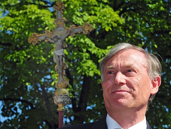 Bundespräsident Horst Köhler steht am Samstag (15.08...