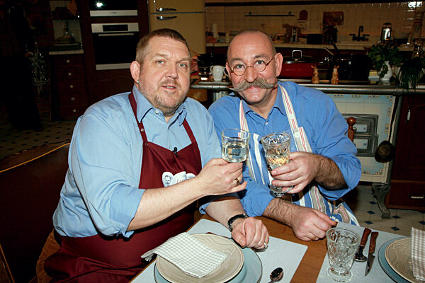 Bär, Dietmar, * 5.2.1961, deut. Schauspieler, Halbfigur, mit Horst Lichter...