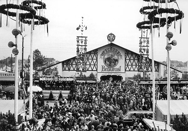Oktoberfest in München 1962