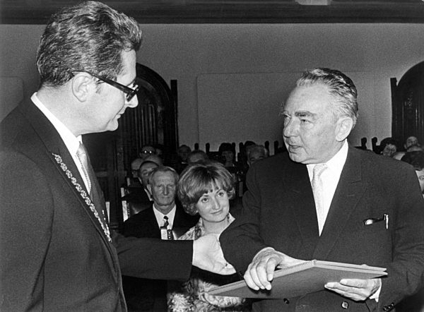 Cultural Honorary Award for Erich Kästner
