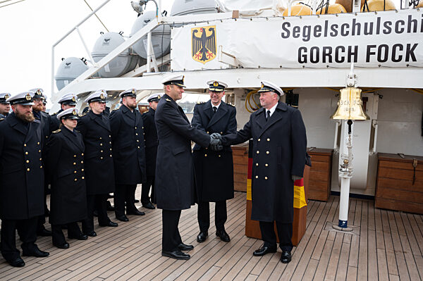 Kommandoübergabe Gorch Fock