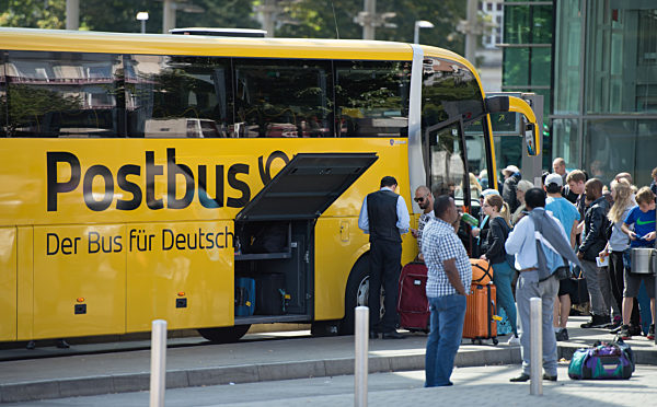 Flixbus und Postbus