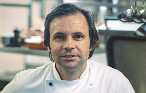 Starkoch Eckart Witzigmann in seinem Münchner Restaurant "Aubergine"