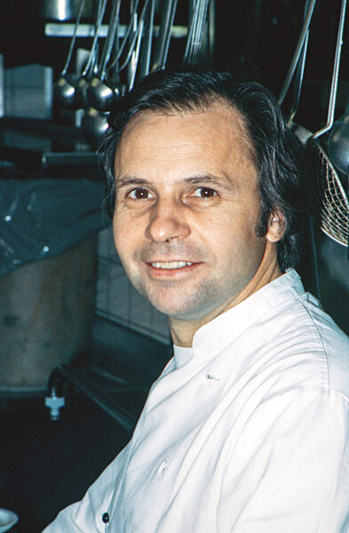 Starkoch Eckart Witzigmann in seinem Münchner Restaurant "Aubergine"