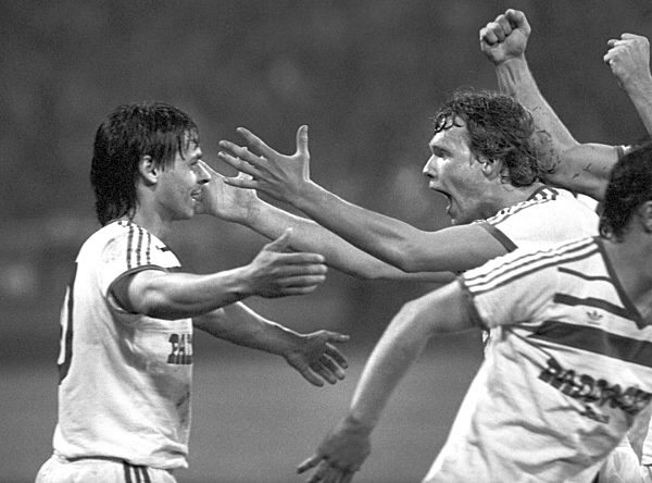 Soccer - 1983-84 - FC Schalke 04 - FC Bayern Munich 6-6 aet