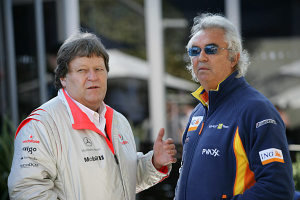 Formel 1 2007 - GP Australien - Norbert Haug und Flavio Briatore