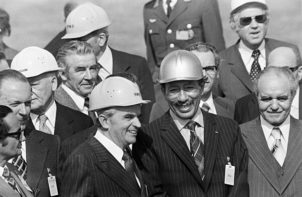 Präsident Anwar El-Sadat in Deutschland 1976