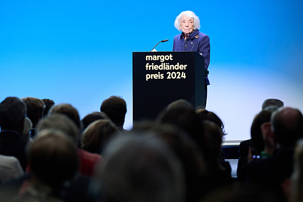 Verleihung des Margot Friedländer Preises