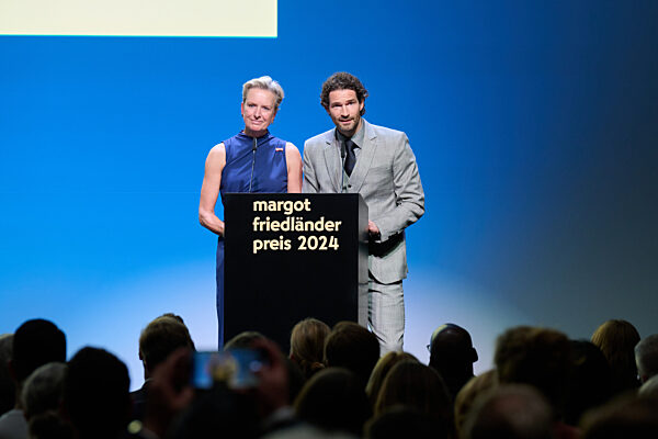 Verleihung des Margot Friedländer Preises