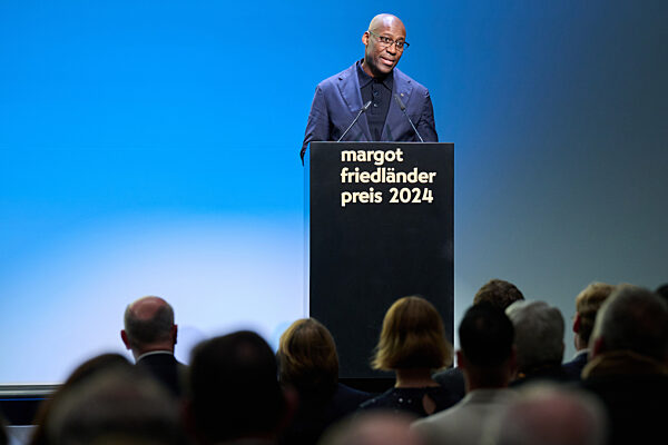 Verleihung des Margot Friedländer Preises