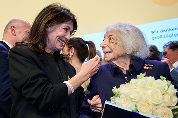 Verleihung des Margot Friedländer Preises