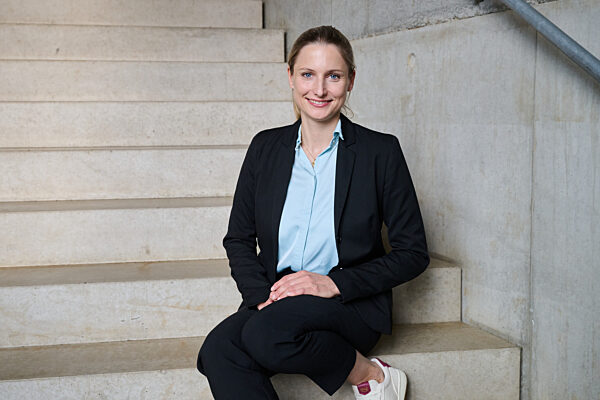 HateAid-Geschäftsführerin Josephine Ballon