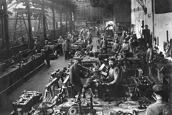 I. WK - Rüstungsproduktion um 1915