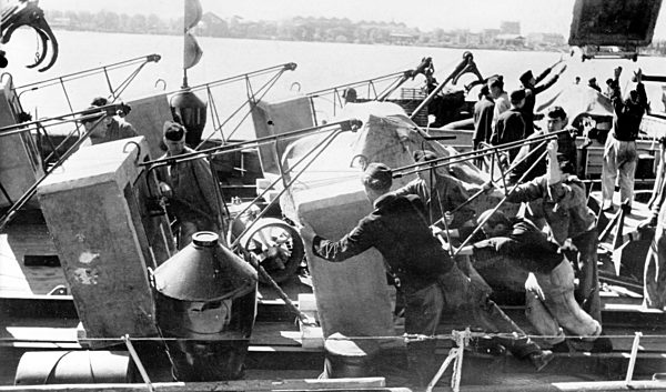 II. WK - Kriegsmarine - Minenleger 1944