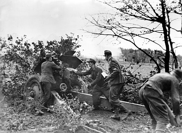 II. WK - Westfront - Deutscher Rückzug 1944