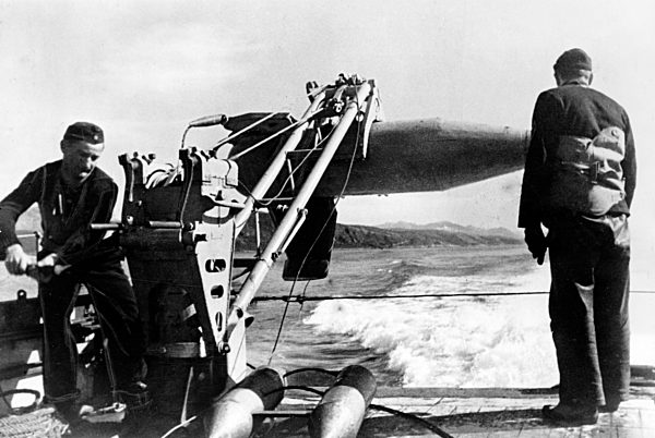 II. WK - Kriegsmarine - Minensuchboot 1943