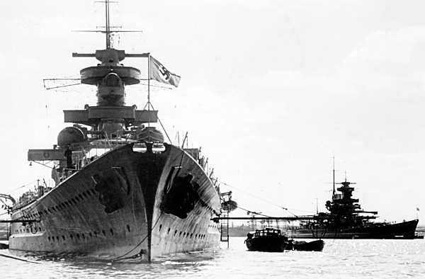 II. WK - Kriegsmarine - Schlachtschiffe 1942