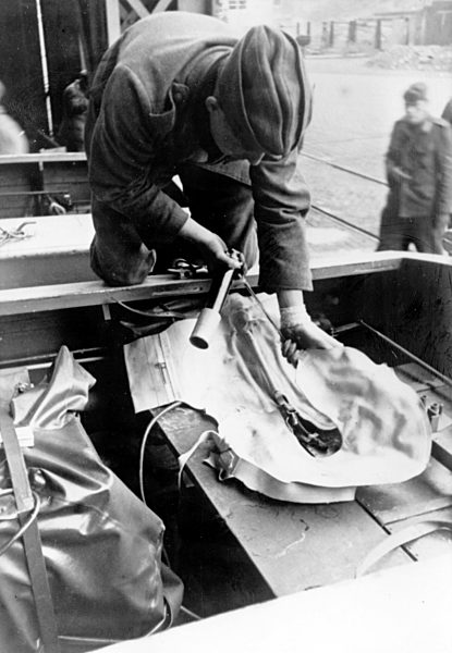 II. WK - Kriegsmarine - Sprengboote 1944