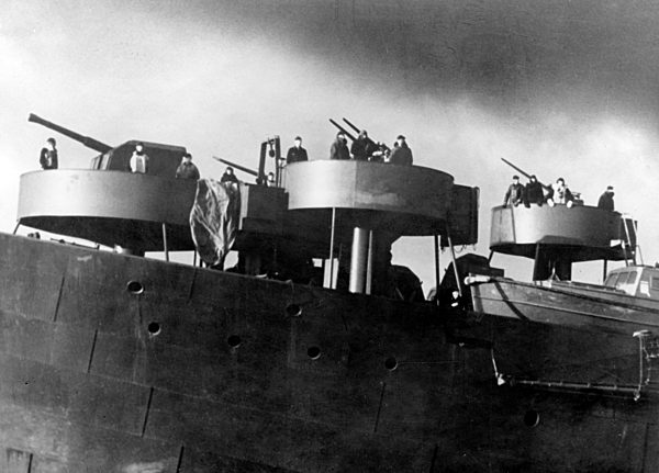 II. WK - Kriegsmarine - Waffen 1944