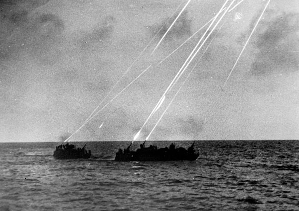 II. WK - Kriegsmarine - Flugabwehr 1944