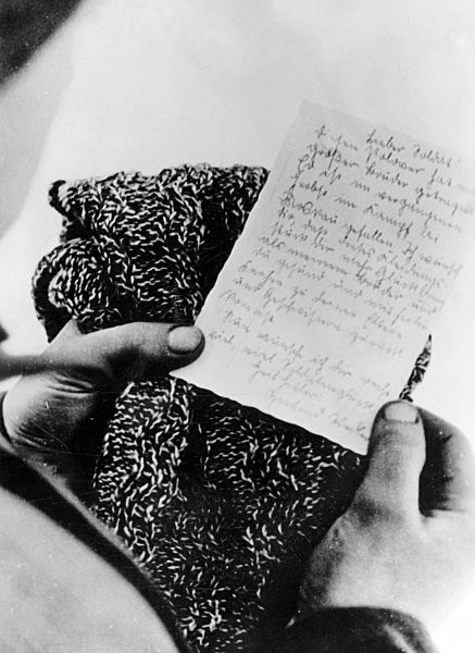 II. WK - Ostfront - Wintersachensammlung 1942