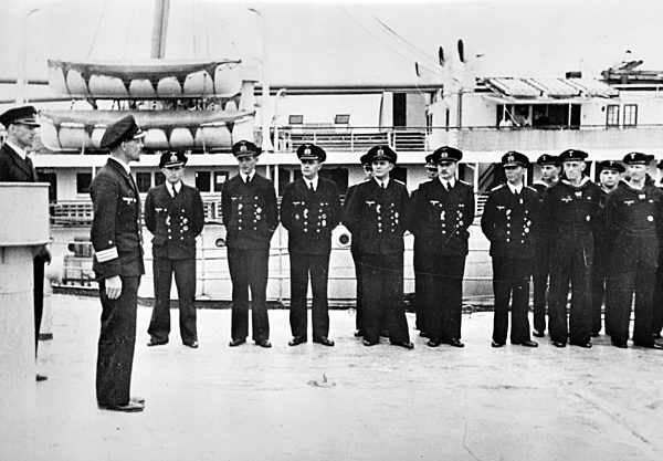 II. WK - Auszeichnung einer U-Boot-Besatzung 1940