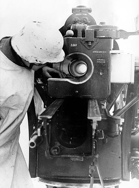 II. WK - Artillerie - Geschuetz 1942