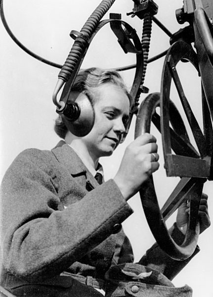 II. WK - Wehrmachthelferinnen 1944