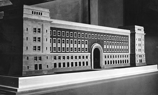 III. Reich - Modell der Technischen Hochschule in Berlin 1938