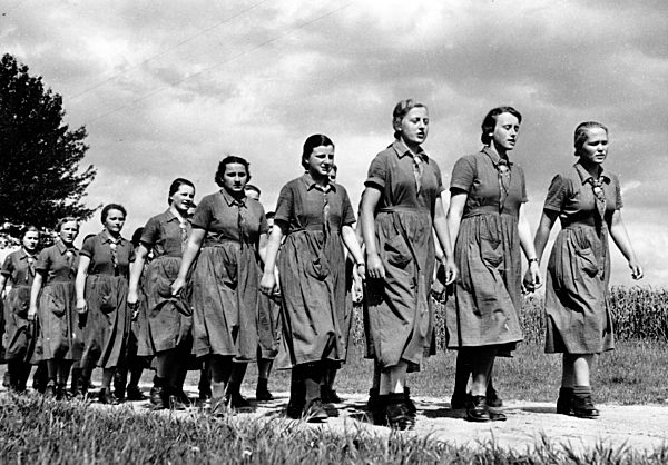 III. Reich - Arbeitslager f?r die weibliche Jugend im Sprottebruch bei Hierlshagen 1938