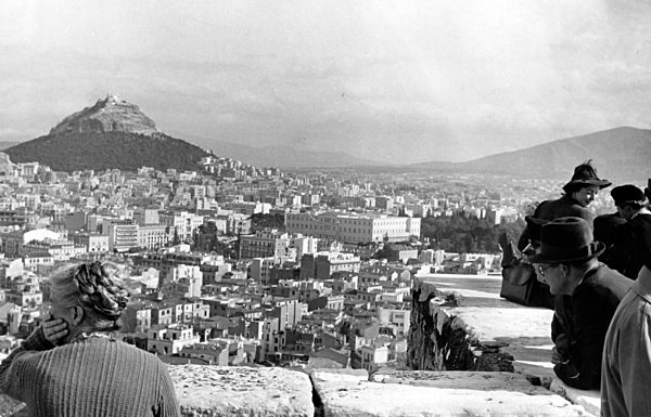 III. Reich - KdF-Urlauber in Griechenland 1938