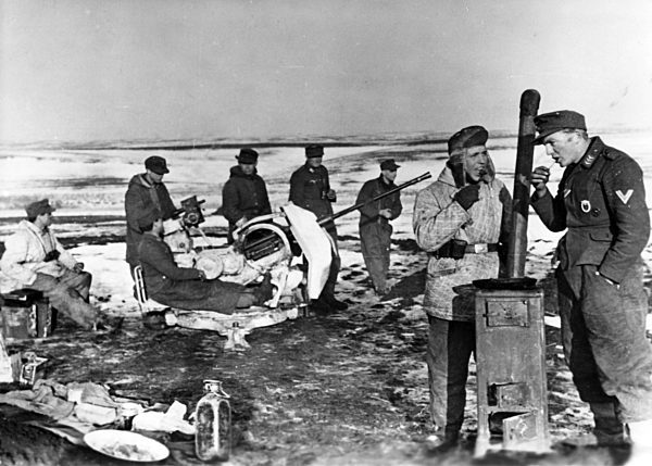 Drittes Reich - II. WK - Verpflegung an der Ostfront 1944