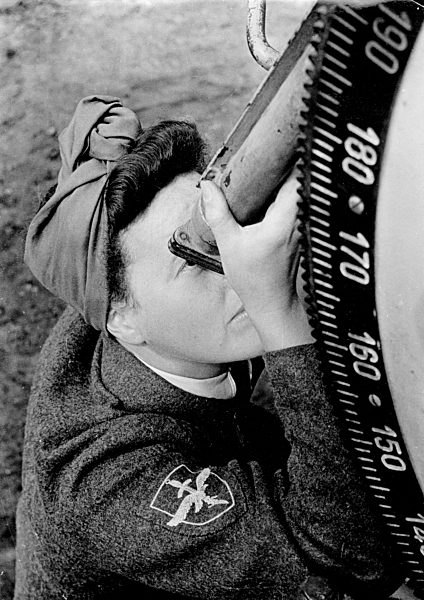 II. WK - Frauen an der Front 1944