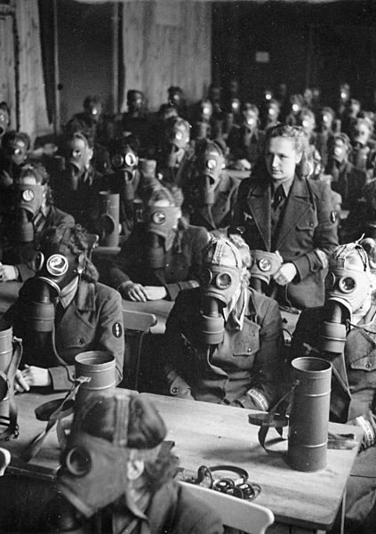 II. WK - Frauen an der Front 1943