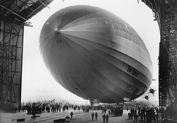 Third Reich - Airship LZ 130 "Graf Zeppelin" 1938