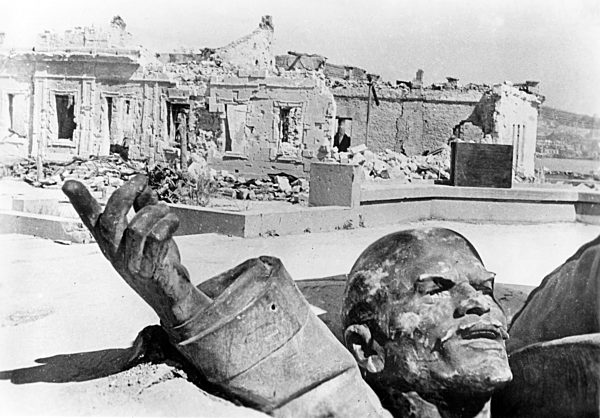 WWII - Eastern Front Lenin Monument 1942